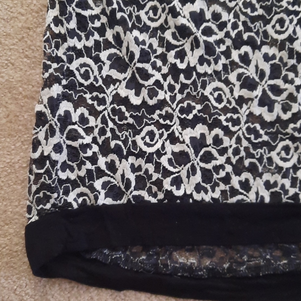 Sheer top - Picture 4 of 5